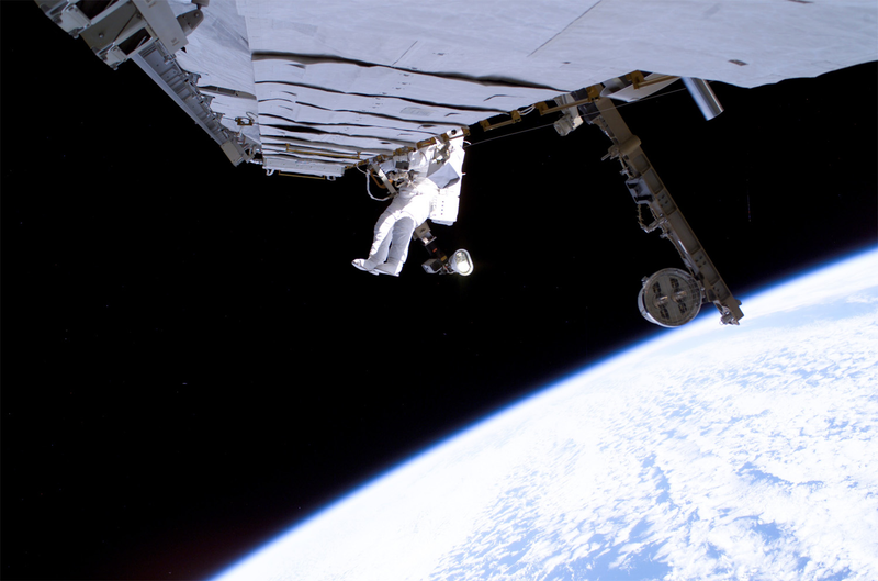 Illustration for article titled The ISS, Earth's Ultimate Outpost, Turns 15 Today